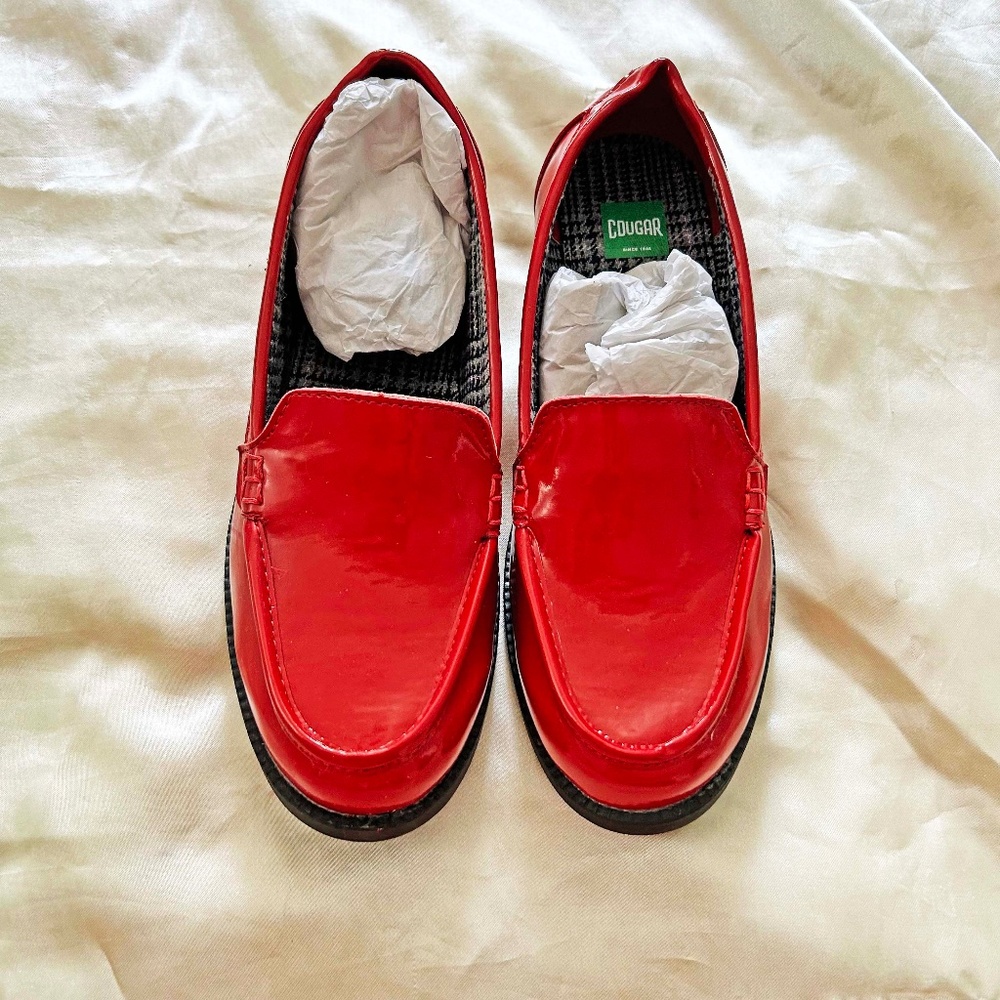 LOAFERS, COUGAR, CHERRY RED, LADIES SZ 9, RUBBER SOLES AND BODIES, NEW NEVER